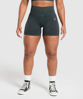 Gains Seamless Washed Shorts