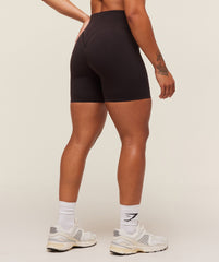 Activate Seamless Shorts