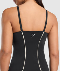 Contour Stitch Tank with Shelf