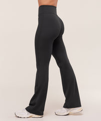 Twist Front Straight Leg Legging