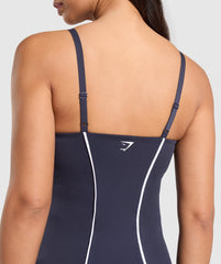 Contour Stitch Tank with Shelf