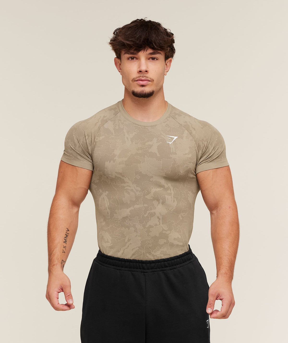 Geo Seamless T-Shirt